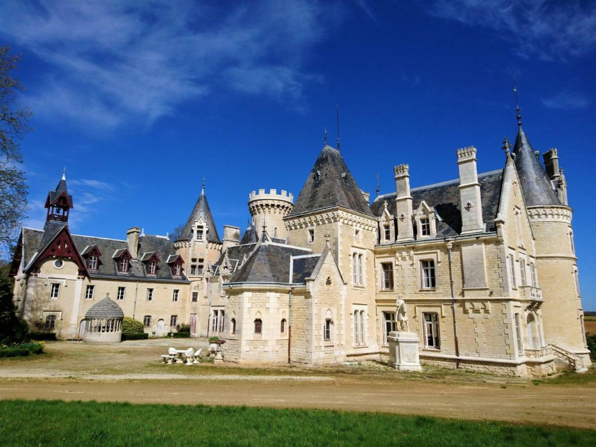 Chateau Des Chevaliers De Londigny Εξωτερικό φωτογραφία